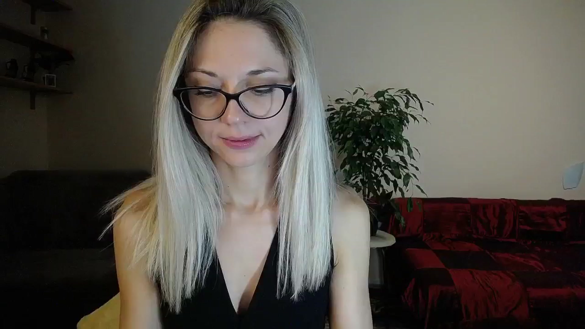 Gallery image thumbnail from Sunshine_alis's myfreecams stream on, 09/10/2024, 13:48 image 14 of 20