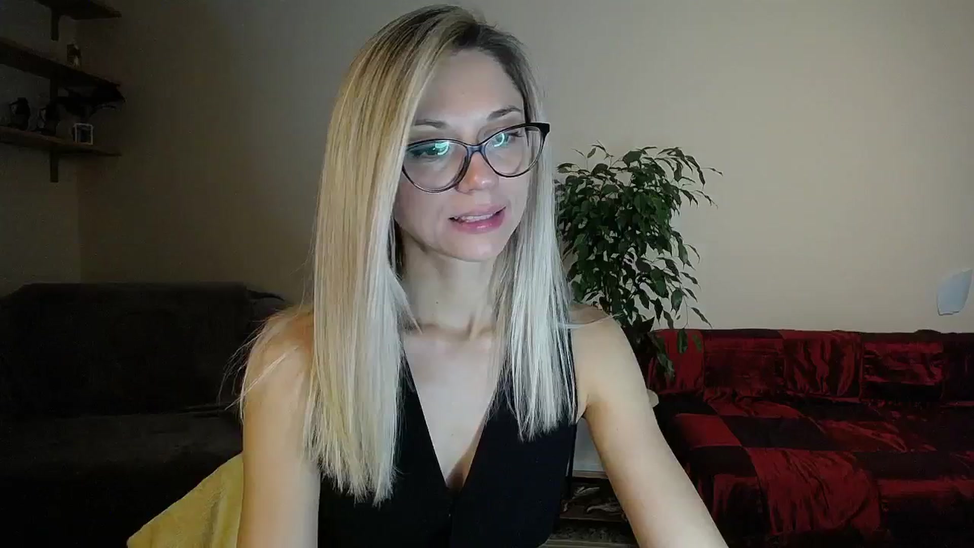 Gallery image thumbnail from Sunshine_alis's myfreecams stream on, 09/10/2024, 13:48 image 3 of 20