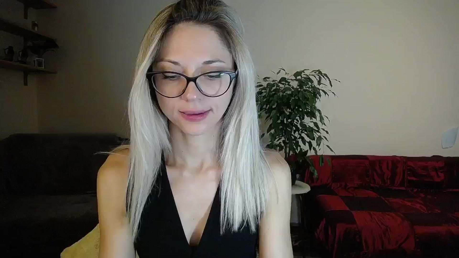 Gallery image thumbnail from Sunshine_alis's myfreecams stream on, 09/10/2024, 13:48 image 10 of 20