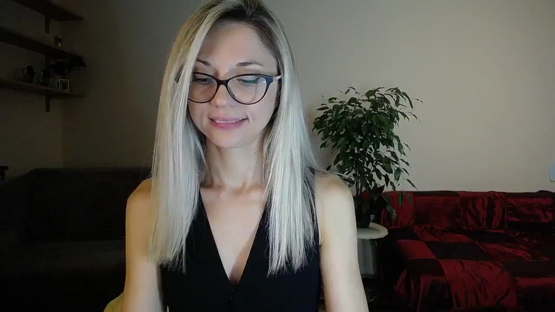 Gallery image thumbnail from Sunshine_alis's myfreecams stream on, 09/10/2024, 16:01 image 2 of 20
