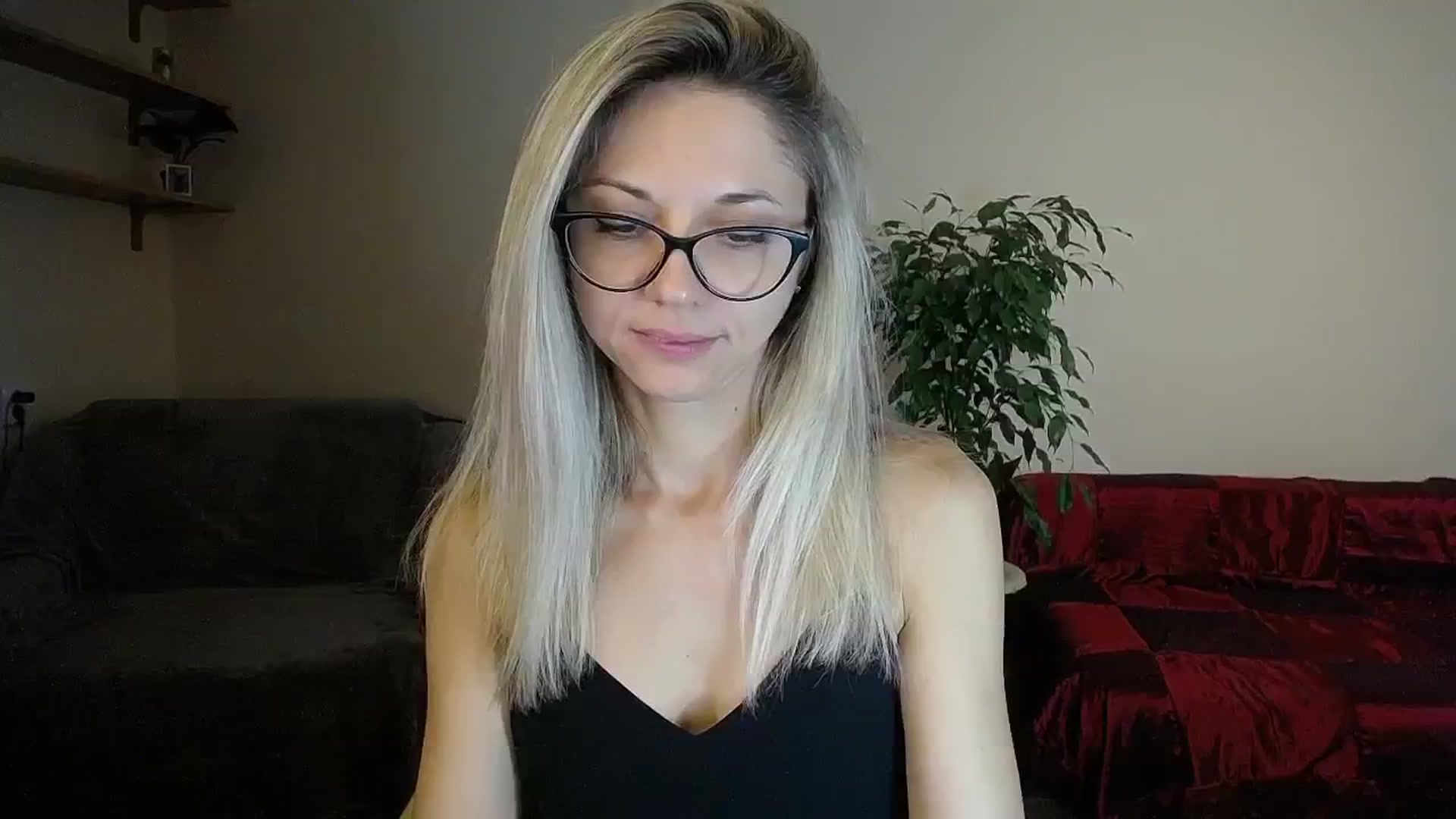 Gallery image thumbnail from Sunshine_alis's myfreecams stream on, 09/13/2024, 12:50 image 18 of 20