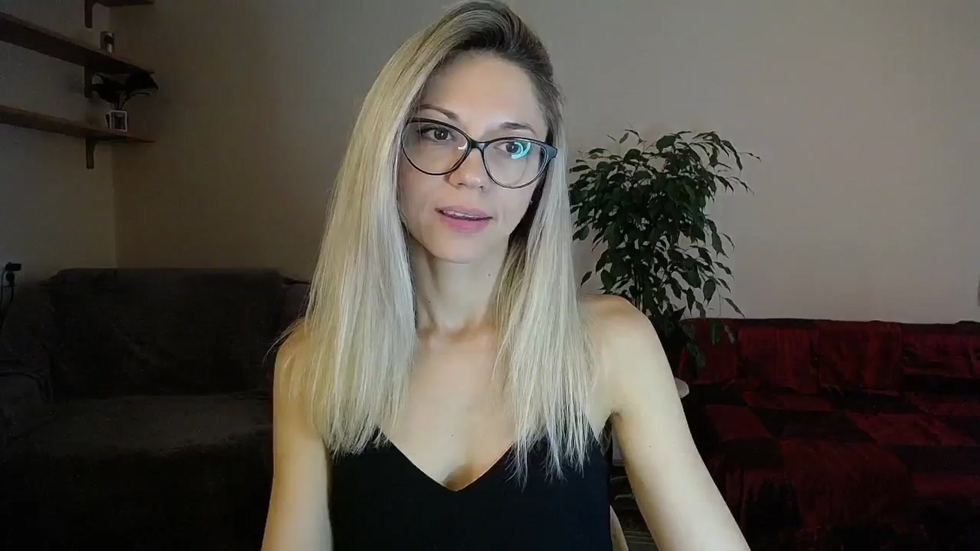 Gallery image thumbnail from Sunshine_alis's myfreecams stream on, 09/13/2024, 12:50 image 2 of 20