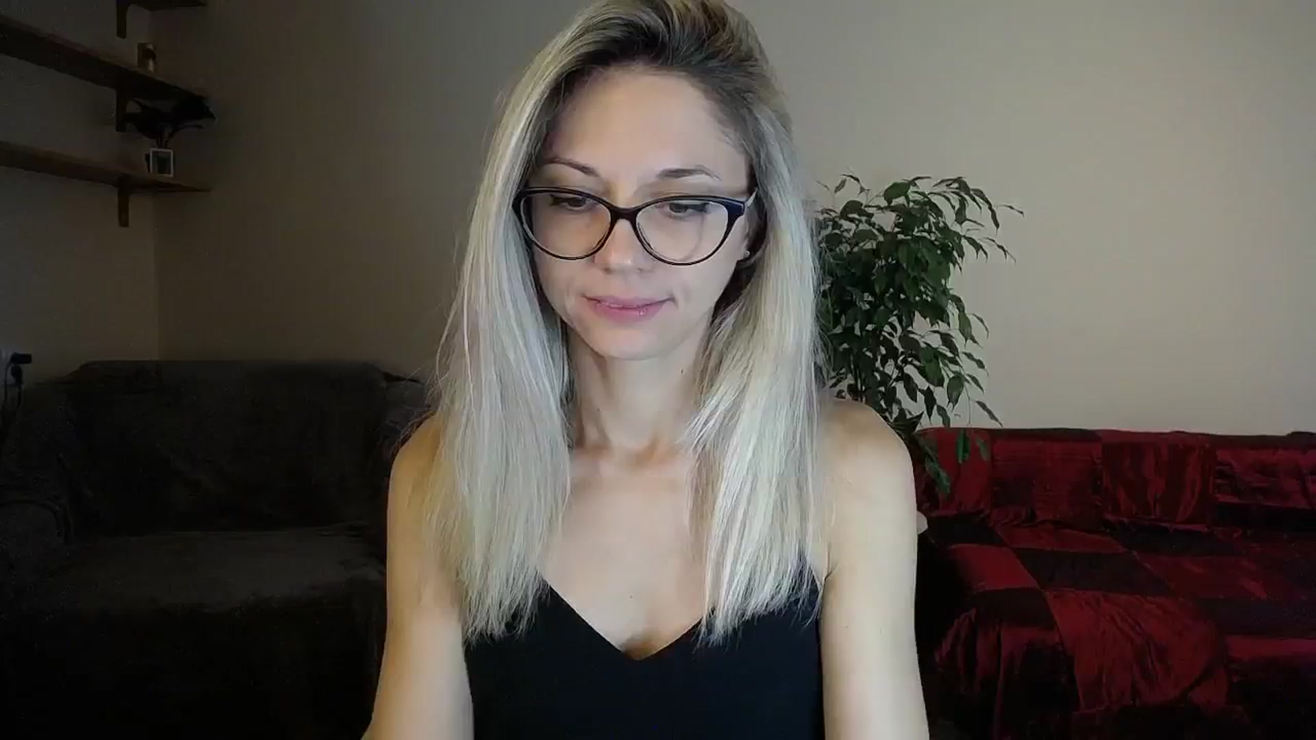 Gallery image thumbnail from Sunshine_alis's myfreecams stream on, 09/13/2024, 12:50 image 16 of 20