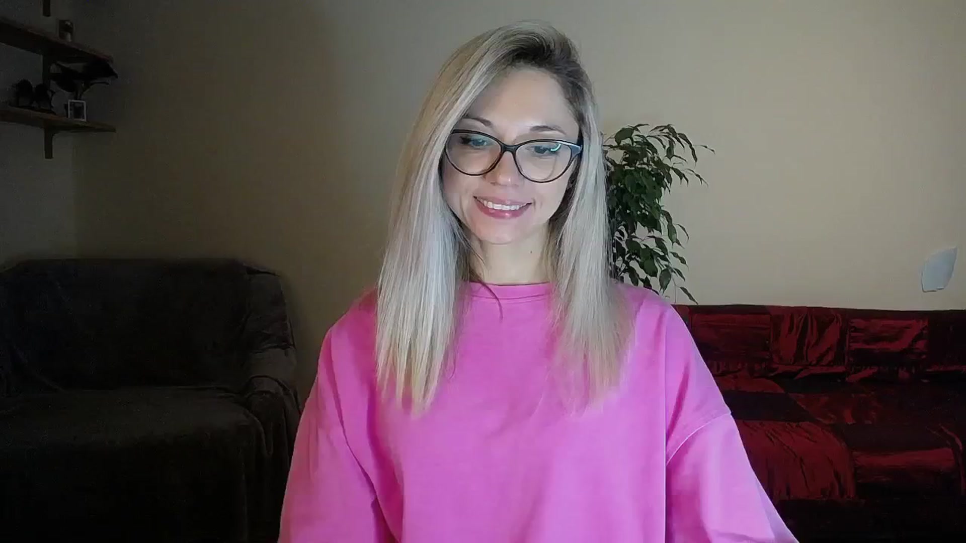 Gallery image thumbnail from Sunshine_alis's myfreecams stream on, 09/15/2024, 14:28 image 19 of 20