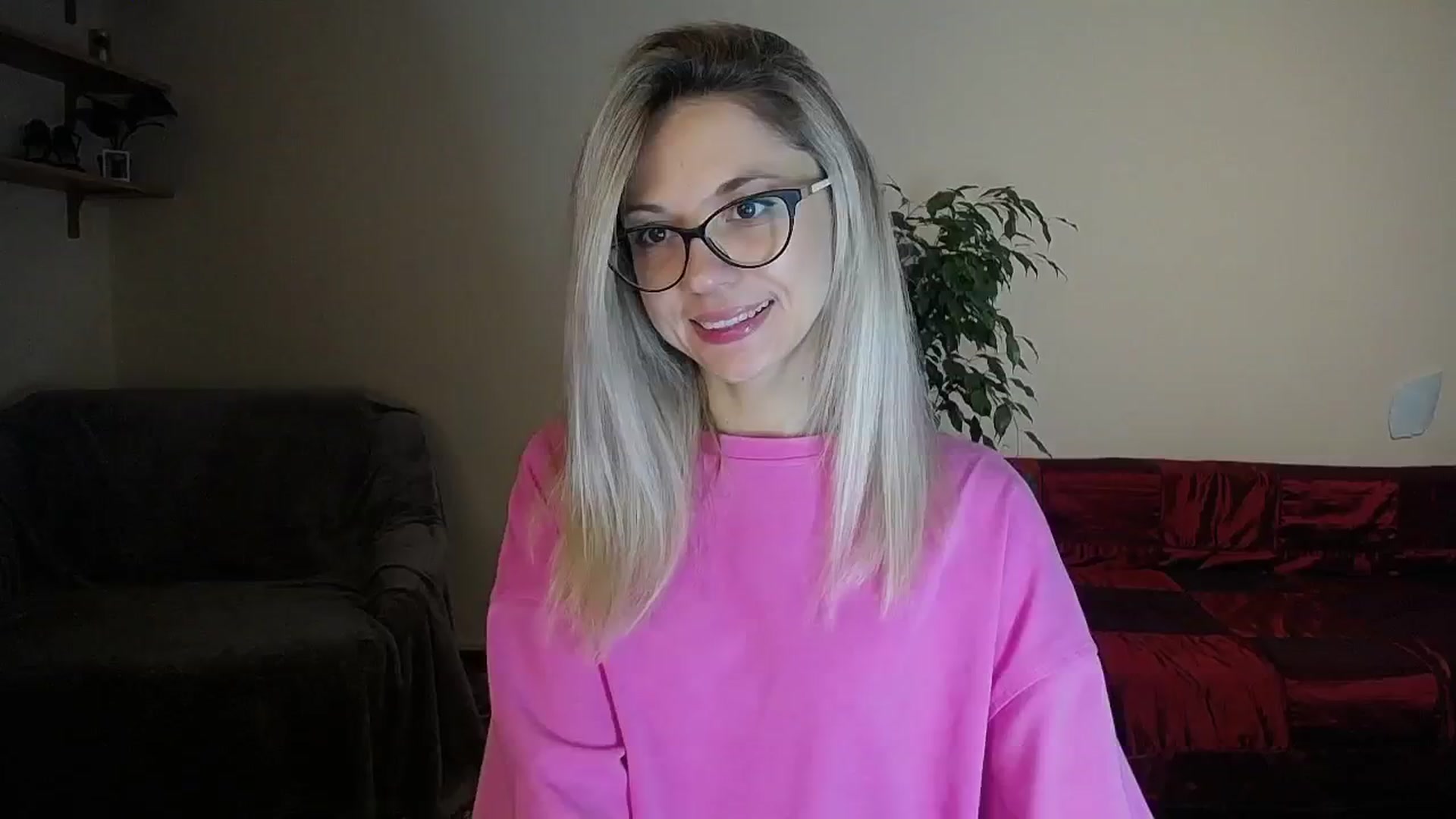 Gallery image thumbnail from Sunshine_alis's myfreecams stream on, 09/15/2024, 14:28 image 3 of 20