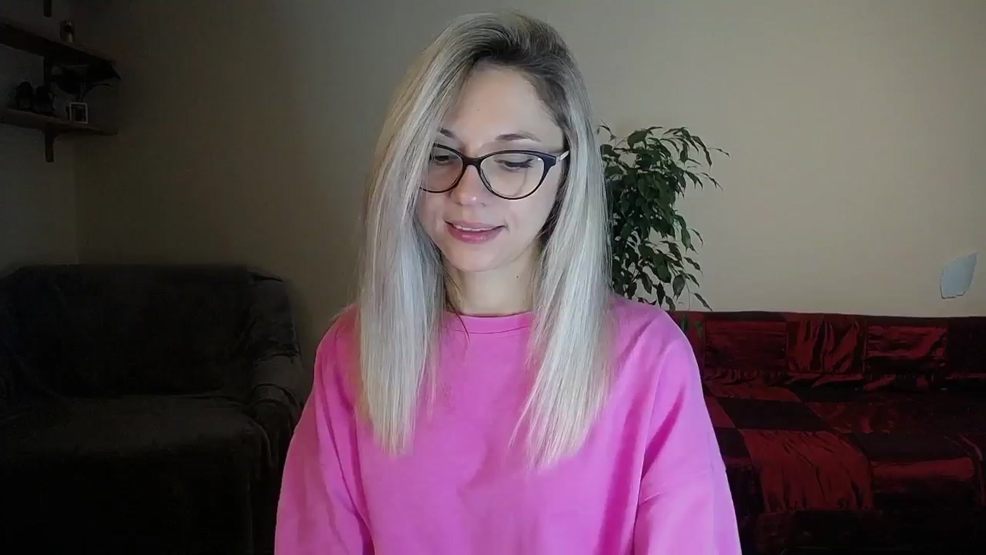 Gallery image thumbnail from Sunshine_alis's myfreecams stream on, 09/15/2024, 14:28 image 17 of 20