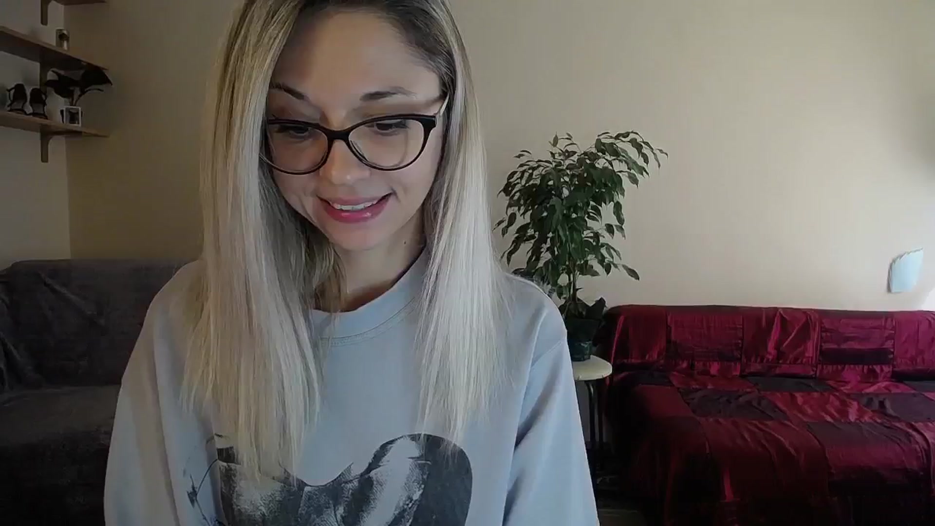 Gallery image thumbnail from Sunshine_alis's myfreecams stream on, 09/17/2024, 11:33 image 6 of 20