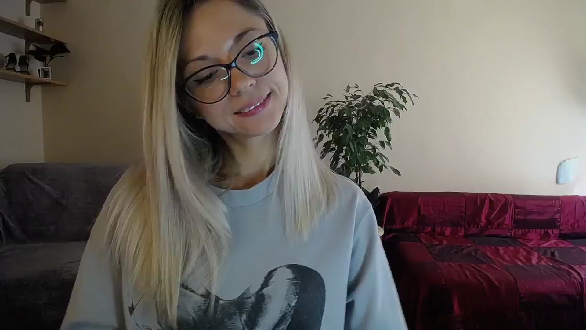 Gallery image thumbnail from Sunshine_alis's myfreecams stream on, 09/17/2024, 11:33 image 11 of 20