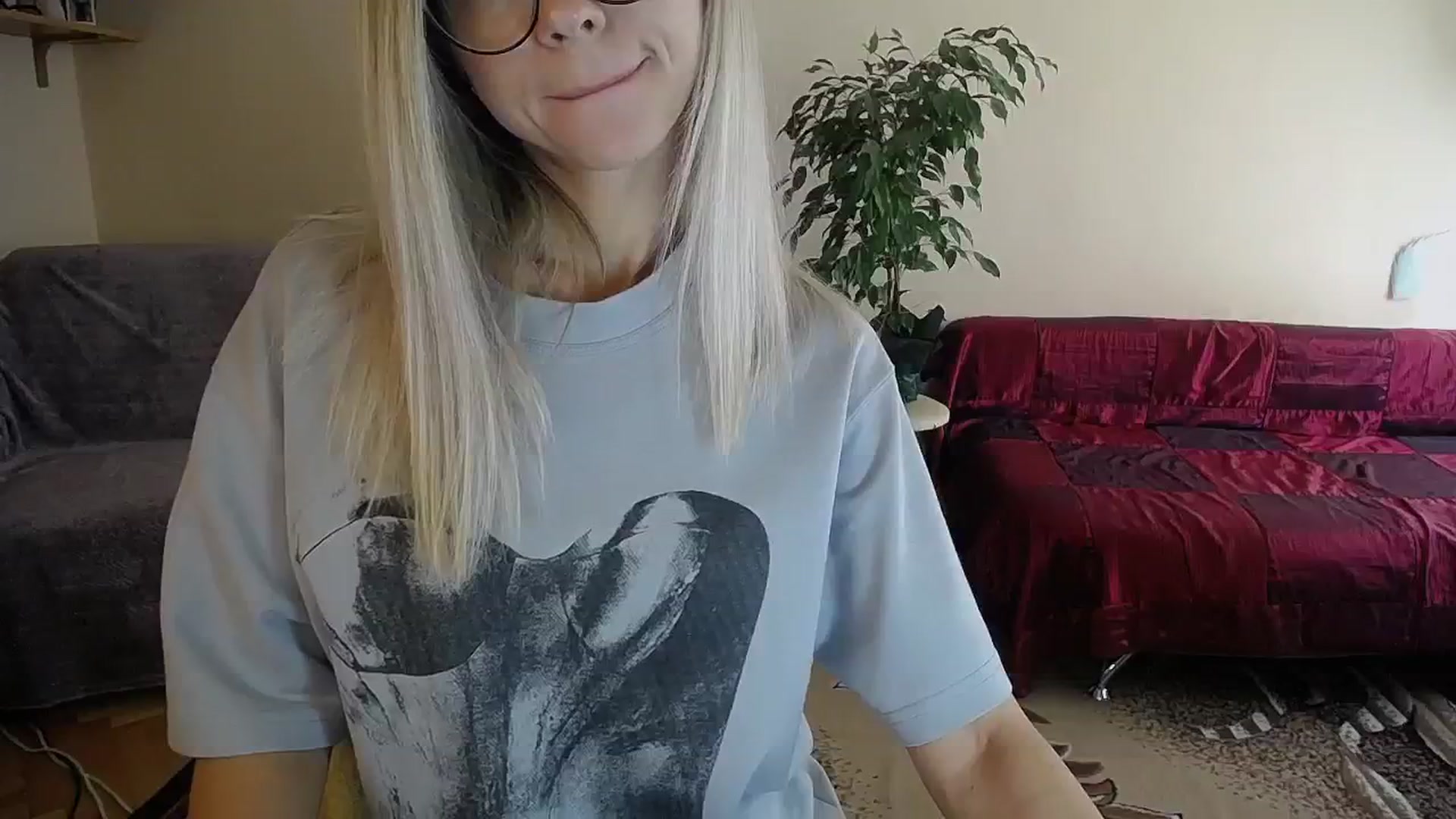 Gallery image thumbnail from Sunshine_alis's myfreecams stream on, 09/17/2024, 11:33 image 16 of 20