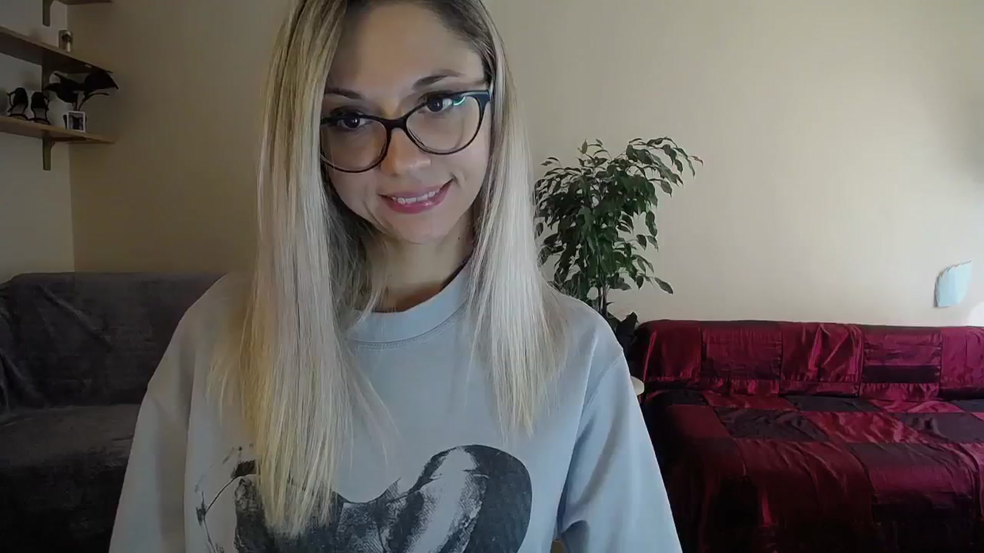 Gallery image thumbnail from Sunshine_alis's myfreecams stream on, 09/17/2024, 11:33 image 9 of 20