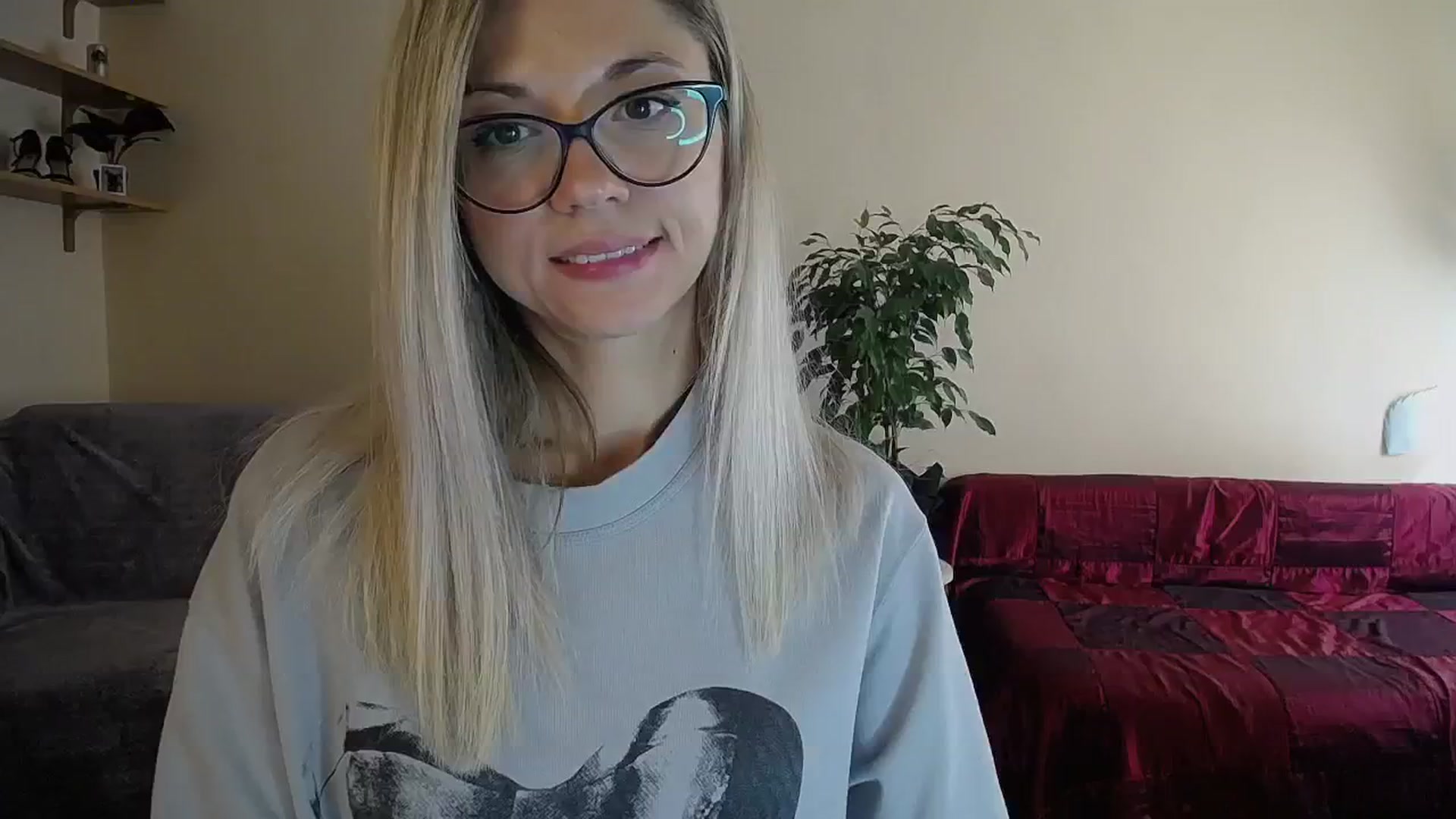 Gallery image thumbnail from Sunshine_alis's myfreecams stream on, 09/17/2024, 11:33 image 13 of 20