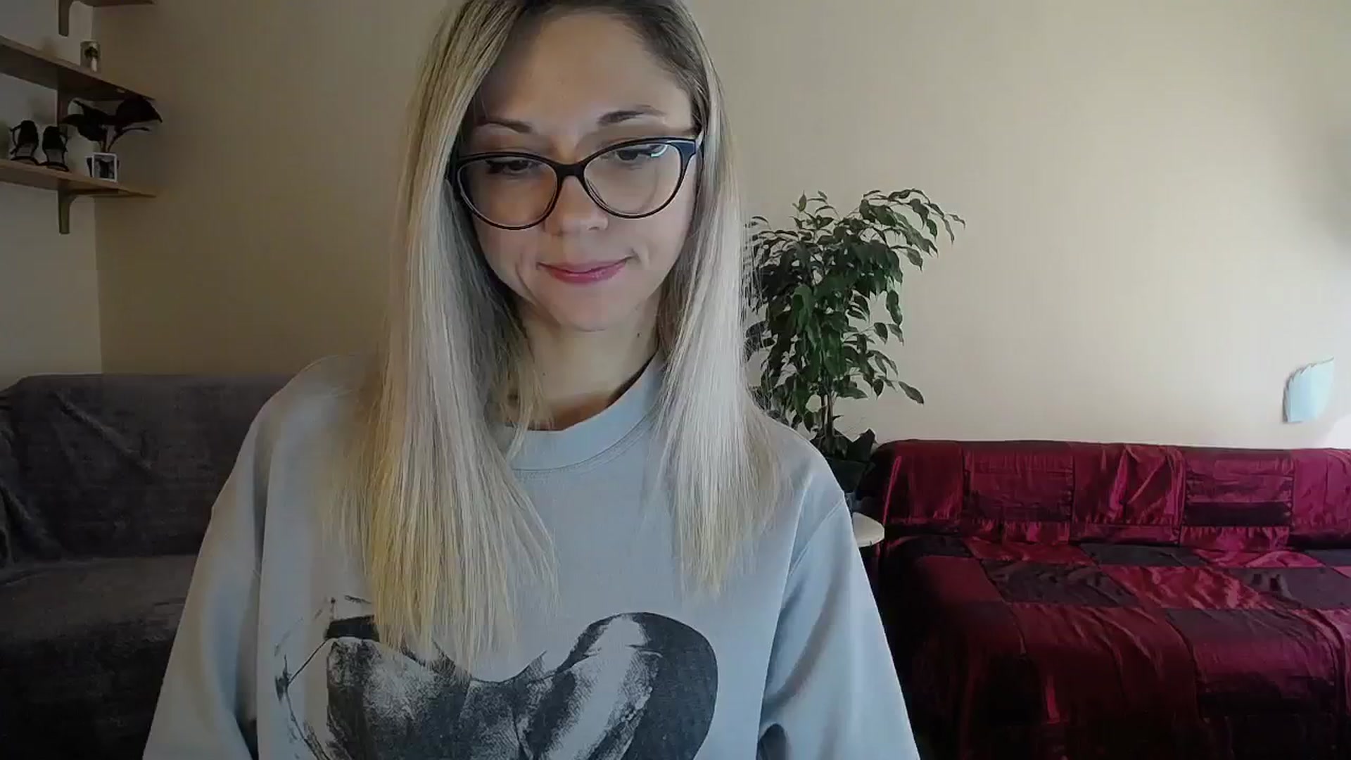 Gallery image thumbnail from Sunshine_alis's myfreecams stream on, 09/17/2024, 11:33 image 10 of 20