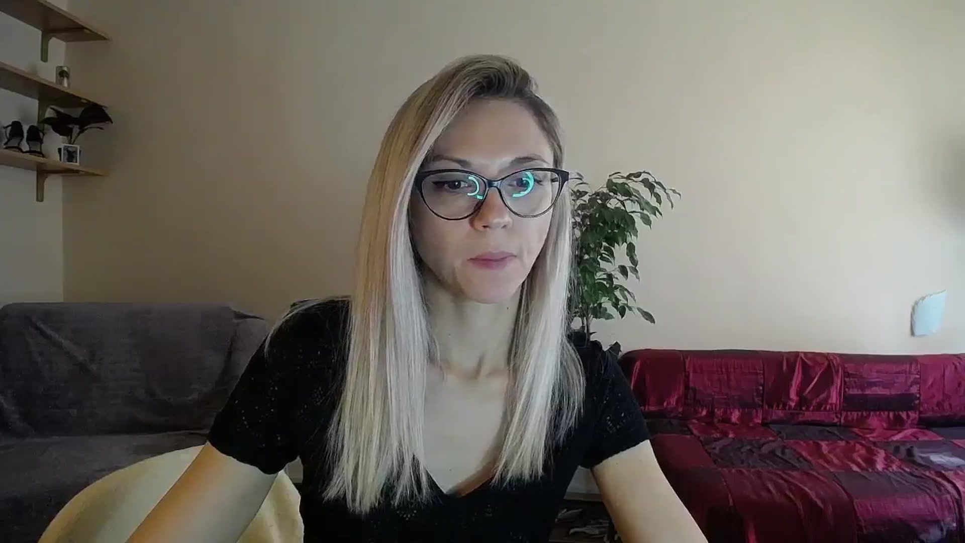 Gallery image thumbnail from Sunshine_alis's myfreecams stream on, 09/17/2024, 14:14 image 3 of 20