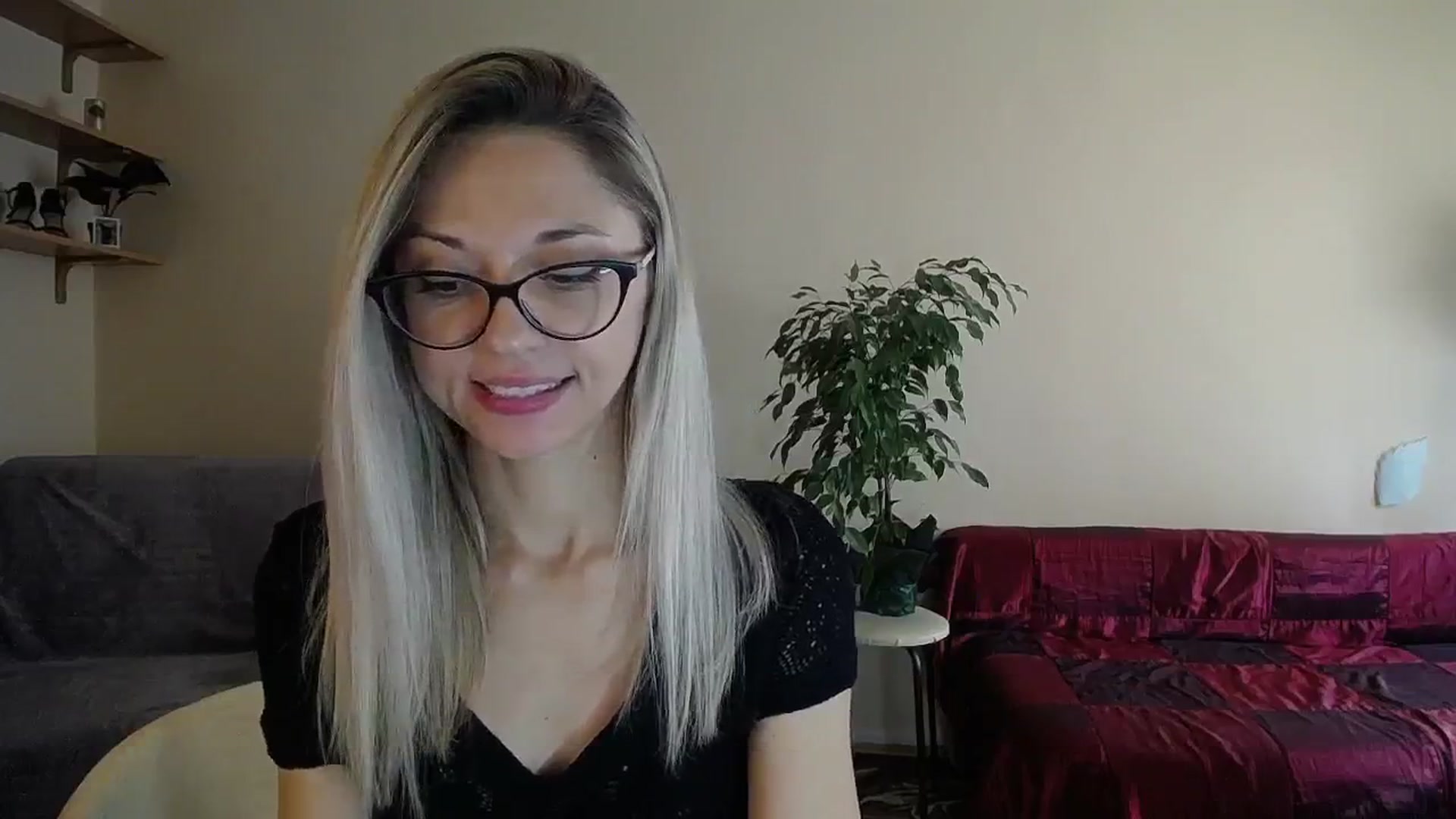 Gallery image thumbnail from Sunshine_alis's myfreecams stream on, 09/17/2024, 14:14 image 12 of 20