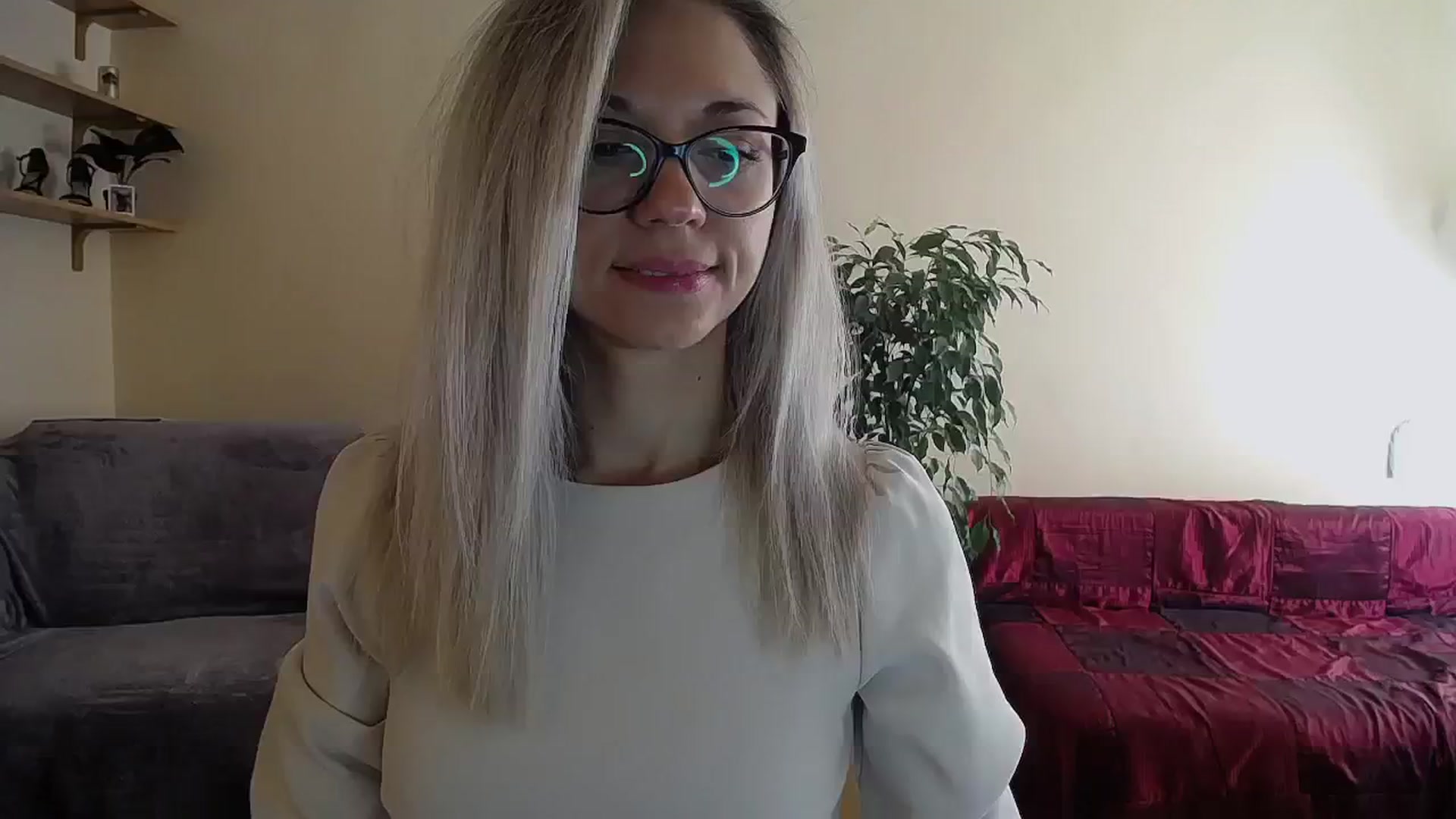 Gallery image thumbnail from Sunshine_alis's myfreecams stream on, 09/22/2024, 11:06 image 6 of 20