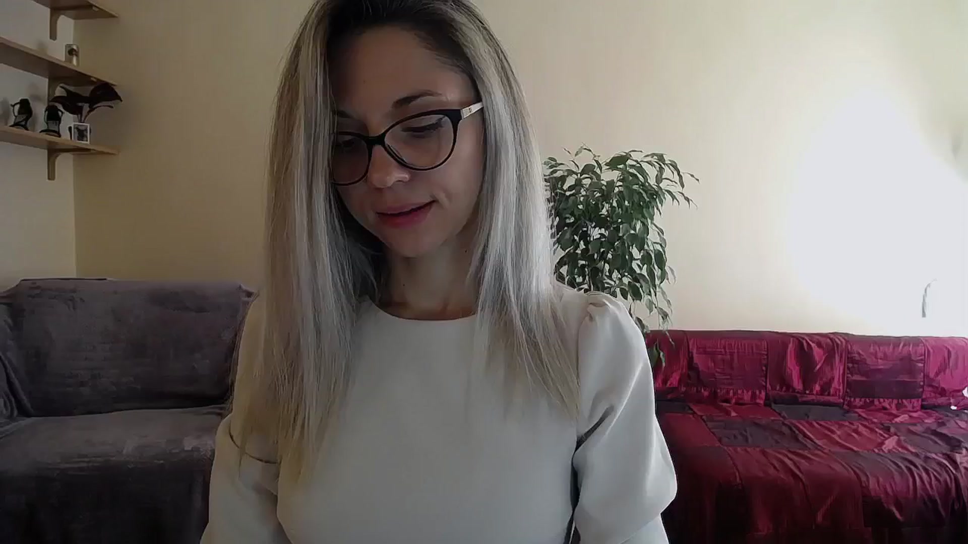 Gallery image thumbnail from Sunshine_alis's myfreecams stream on, 09/22/2024, 11:06 image 9 of 20