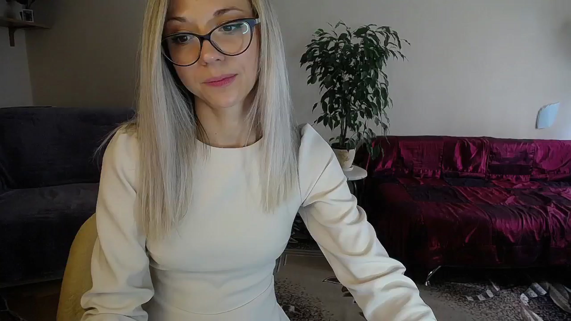 Gallery image thumbnail from Sunshine_alis's myfreecams stream on, 09/22/2024, 12:48 image 17 of 20