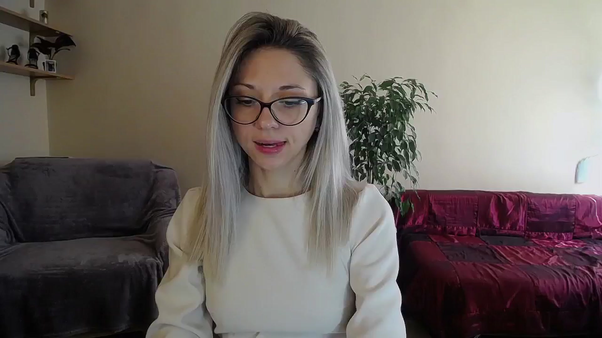 Gallery image thumbnail from Sunshine_alis's myfreecams stream on, 09/22/2024, 12:48 image 1 of 20