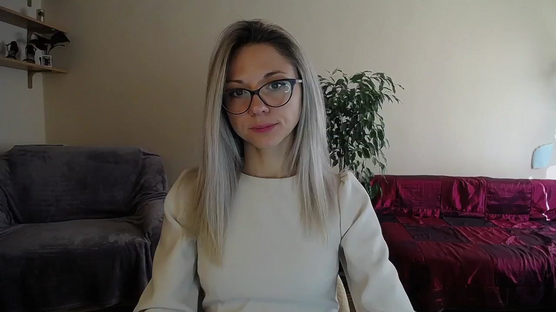 Gallery image thumbnail from Sunshine_alis's myfreecams stream on, 09/22/2024, 12:48 image 3 of 20