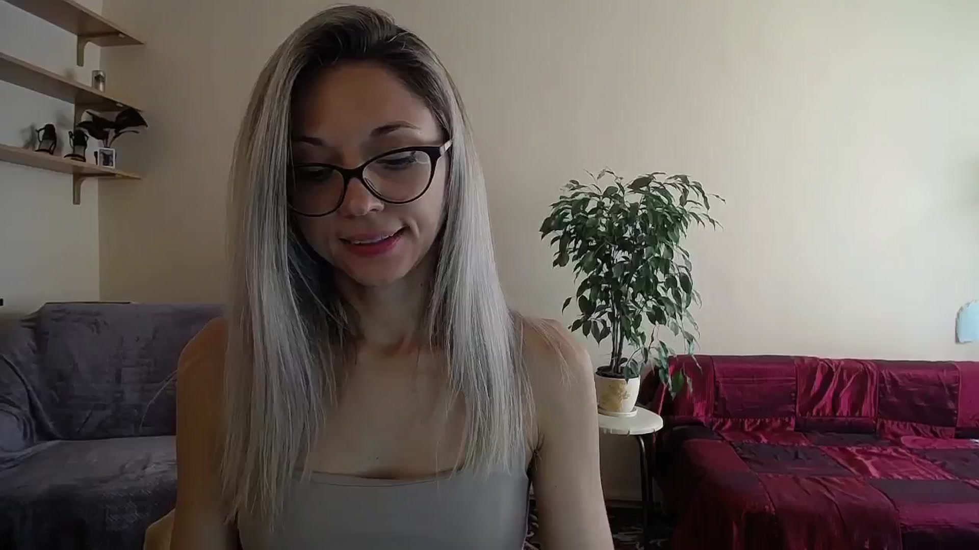 Gallery image thumbnail from Sunshine_alis's myfreecams stream on, 09/23/2024, 13:47 image 9 of 20