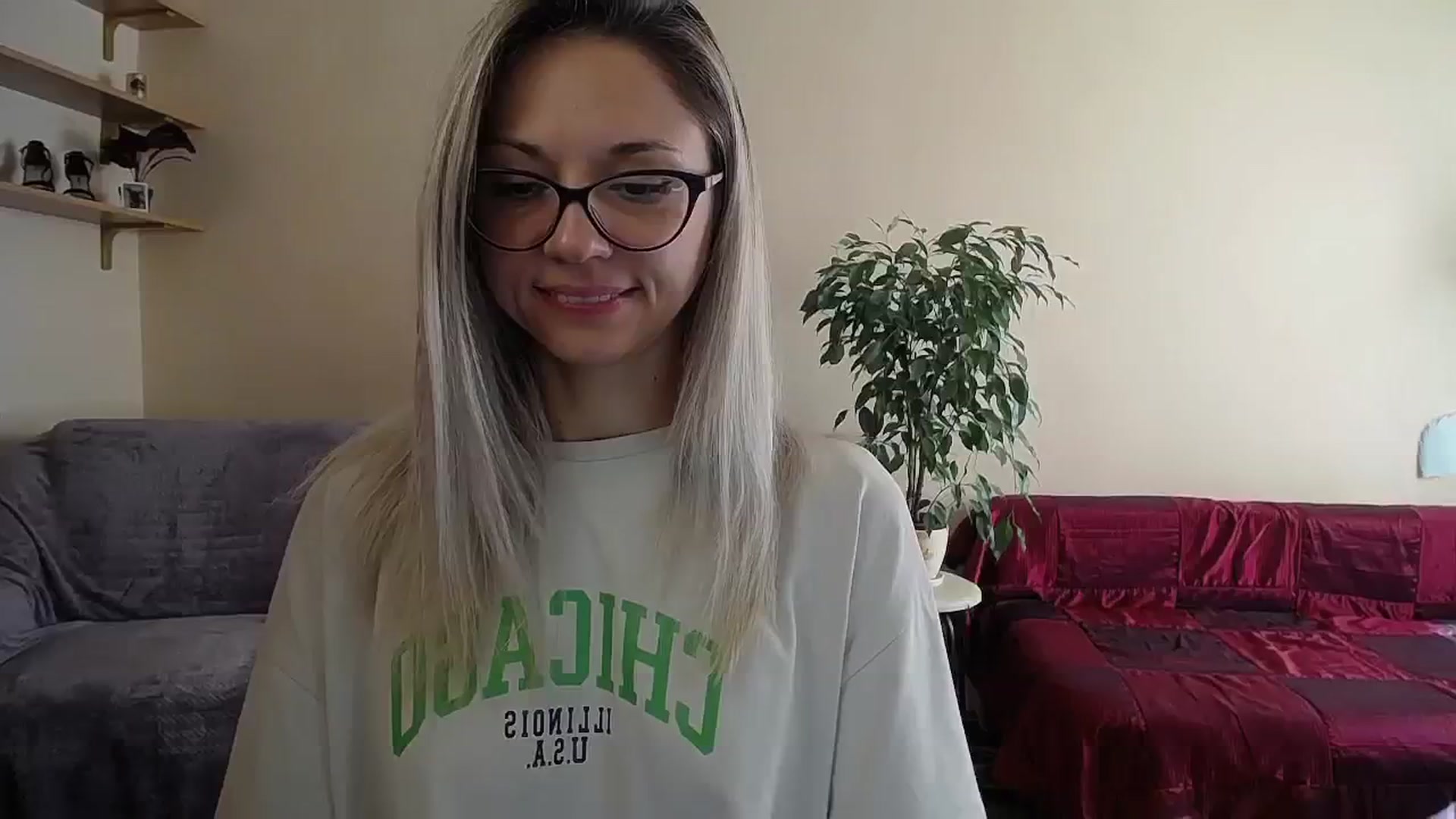 Gallery image thumbnail from Sunshine_alis's myfreecams stream on, 09/24/2024, 14:23 image 10 of 20