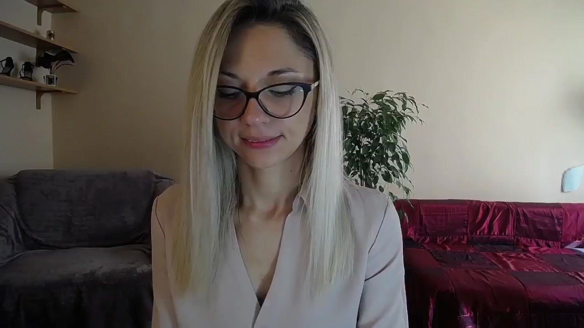 Gallery image thumbnail from Sunshine_alis's myfreecams stream on, 09/28/2024, 13:02 image 5 of 20