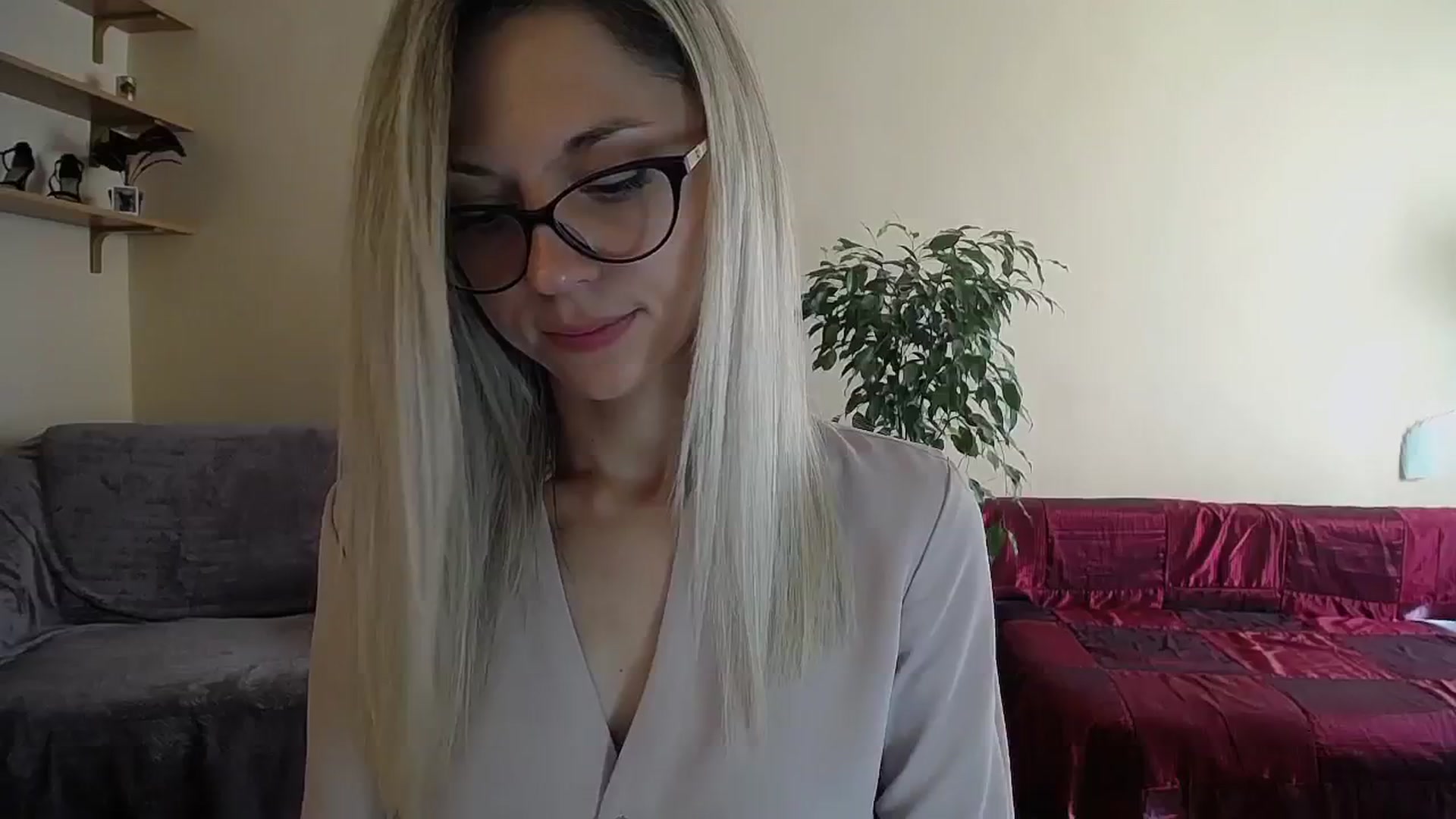 Gallery image thumbnail from Sunshine_alis's myfreecams stream on, 09/28/2024, 13:02 image 10 of 20
