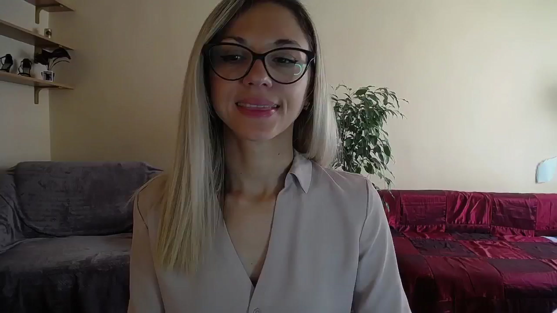 Gallery image thumbnail from Sunshine_alis's myfreecams stream on, 09/28/2024, 13:02 image 17 of 20