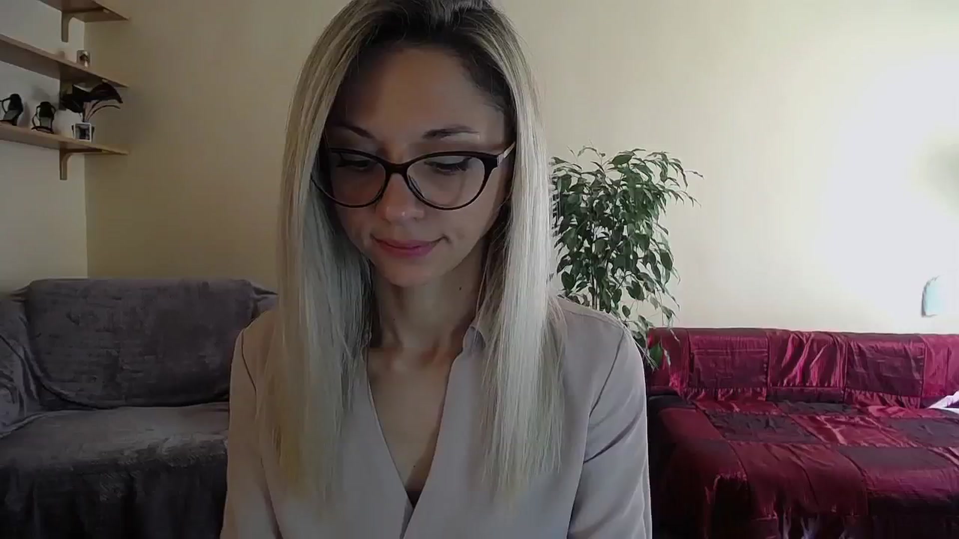 Gallery image thumbnail from Sunshine_alis's myfreecams stream on, 09/28/2024, 13:02 image 1 of 20