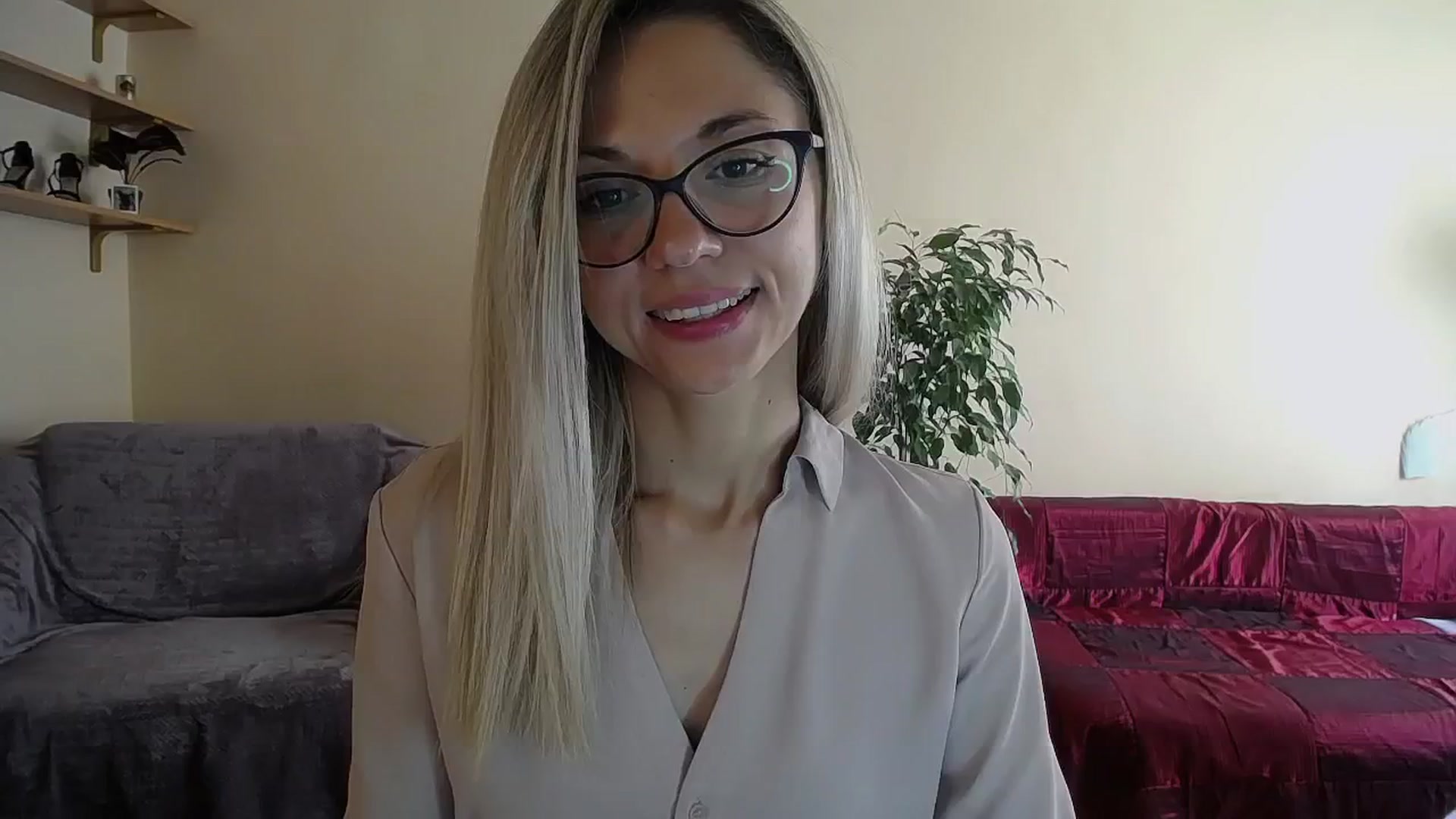 Gallery image thumbnail from Sunshine_alis's myfreecams stream on, 09/28/2024, 13:02 image 16 of 20