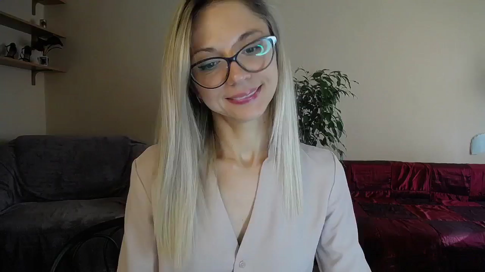 Gallery image thumbnail from Sunshine_alis's myfreecams stream on, 09/28/2024, 14:48 image 3 of 20