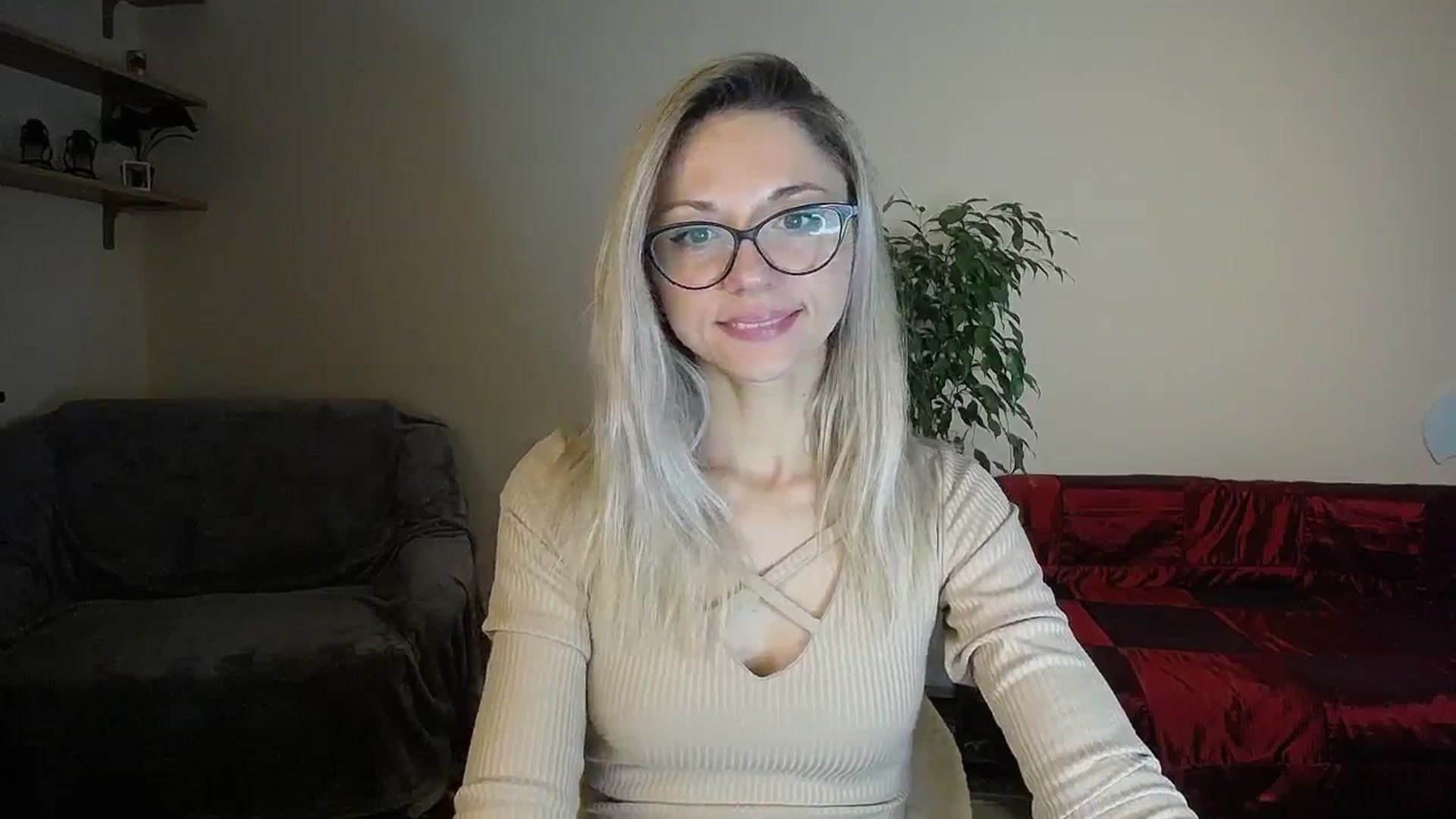 Gallery image thumbnail from Sunshine_alis's myfreecams stream on, 09/29/2024, 13:25 image 16 of 20