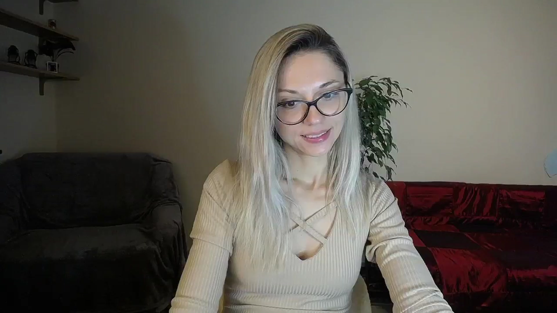Gallery image thumbnail from Sunshine_alis's myfreecams stream on, 09/29/2024, 13:25 image 12 of 20