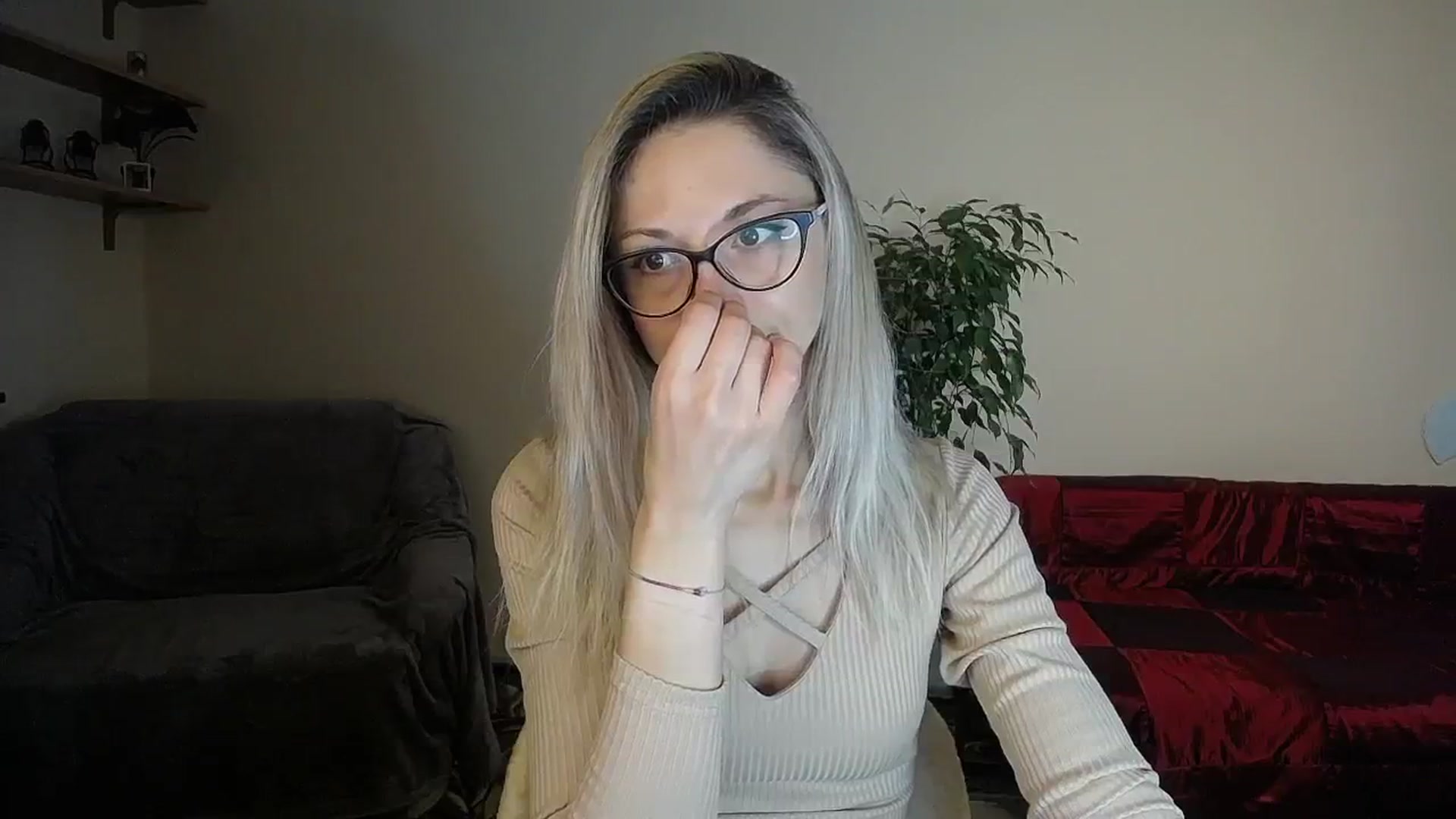 Gallery image thumbnail from Sunshine_alis's myfreecams stream on, 09/29/2024, 13:25 image 2 of 20