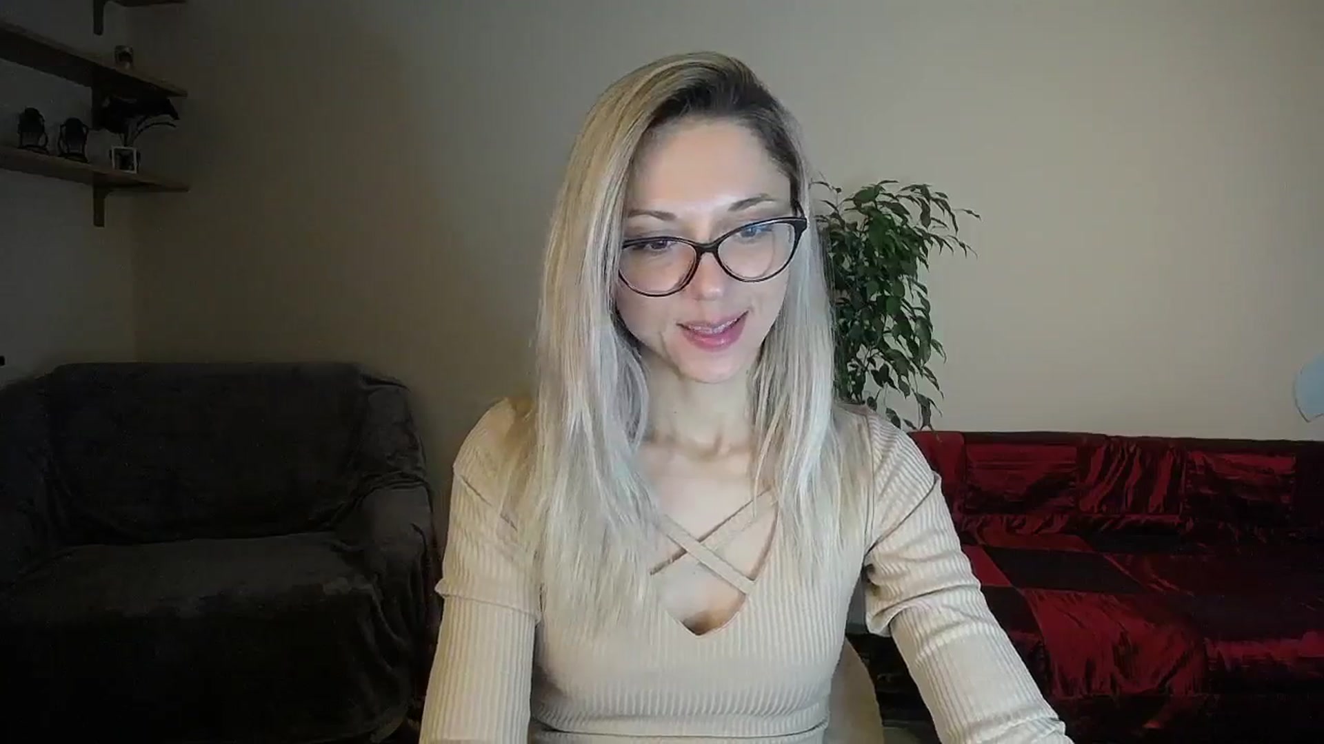 Gallery image thumbnail from Sunshine_alis's myfreecams stream on, 09/29/2024, 13:25 image 17 of 20