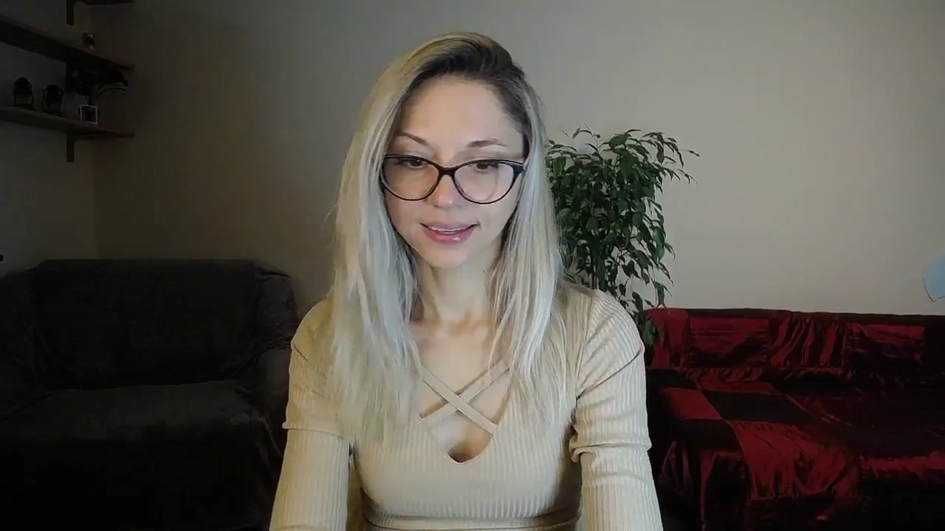 Gallery image thumbnail from Sunshine_alis's myfreecams stream on, 09/29/2024, 13:25 image 19 of 20