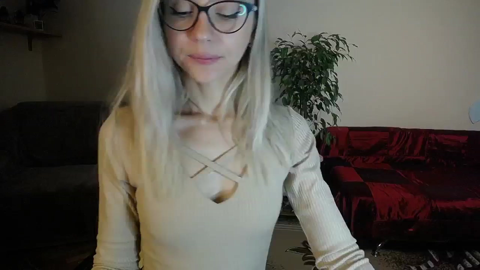 Gallery image thumbnail from Sunshine_alis's myfreecams stream on, 09/29/2024, 14:35 image 5 of 20