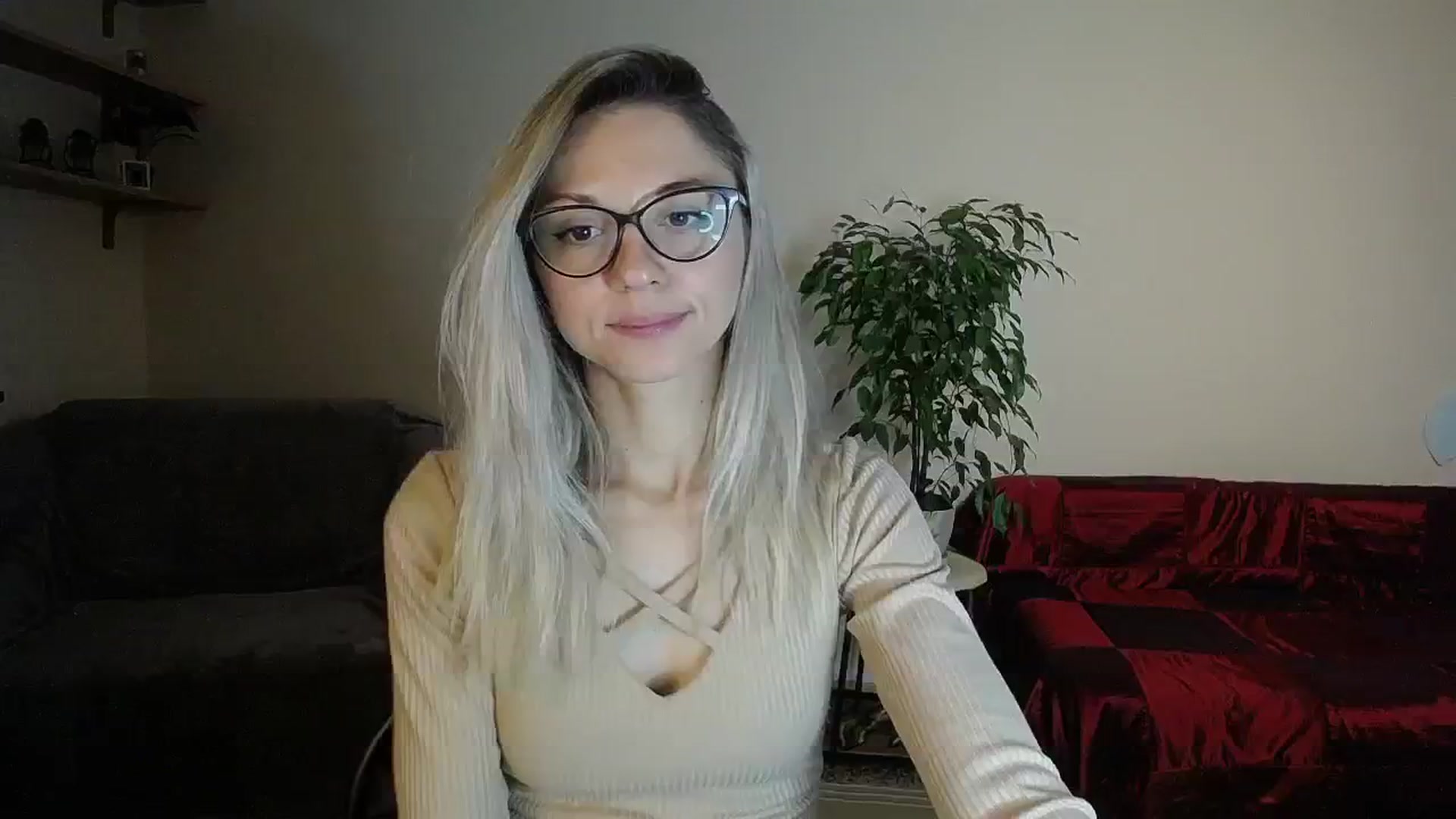 Gallery image thumbnail from Sunshine_alis's myfreecams stream on, 09/29/2024, 14:35 image 19 of 20