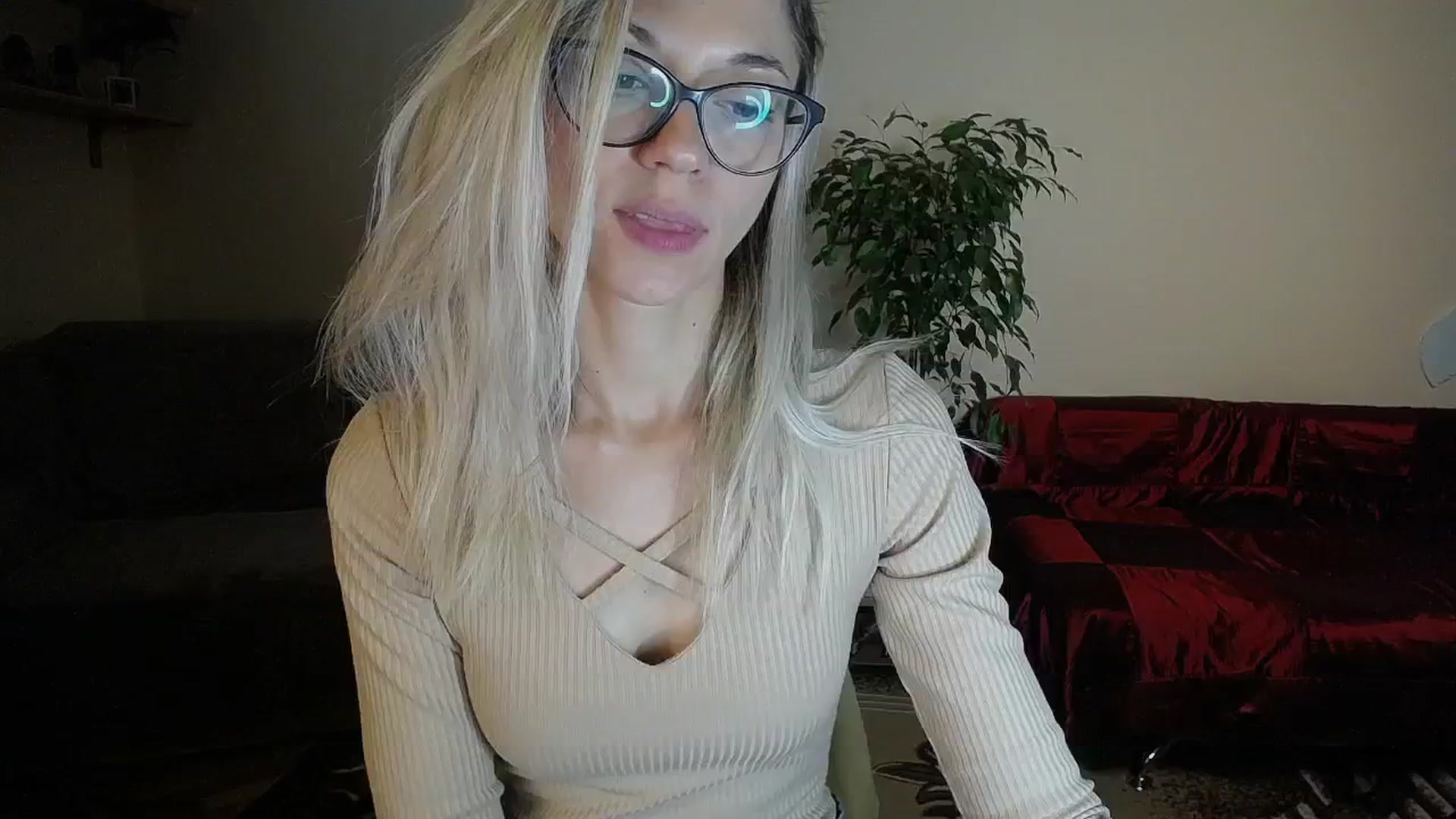 Gallery image thumbnail from Sunshine_alis's myfreecams stream on, 09/29/2024, 16:35 image 10 of 20