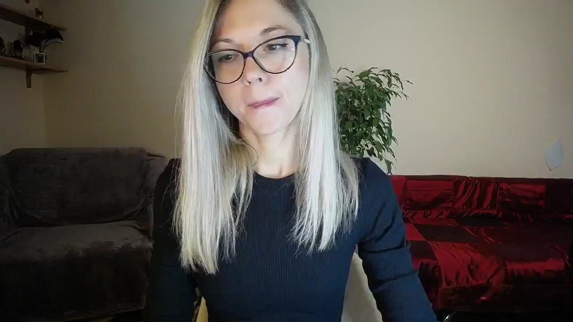 Gallery image thumbnail from Sunshine_alis's myfreecams stream on, 09/30/2024, 14:27 image 15 of 20