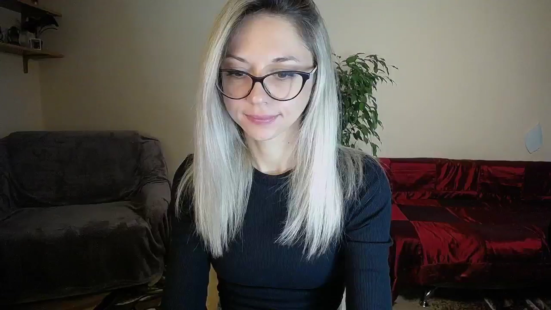 Gallery image thumbnail from Sunshine_alis's myfreecams stream on, 09/30/2024, 14:27 image 8 of 20