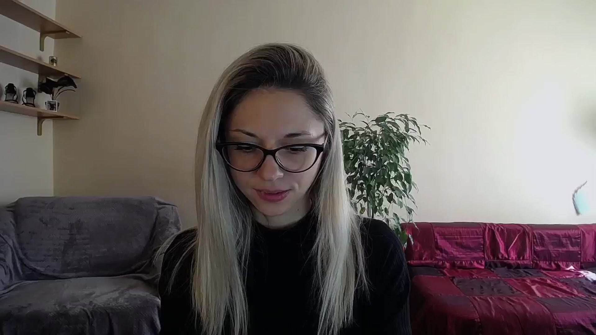 Gallery image thumbnail from Sunshine_alis's myfreecams stream on, 10/02/2024, 13:09 image 13 of 20