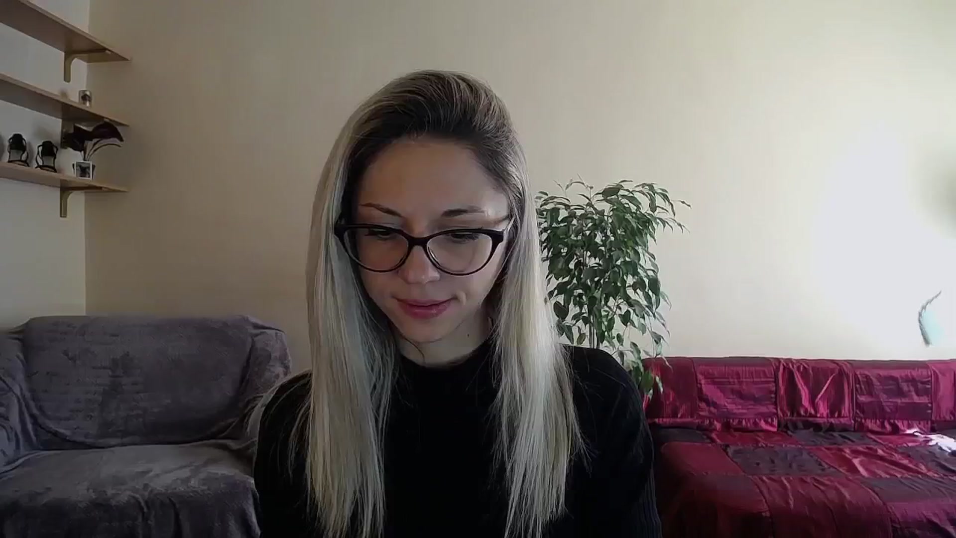 Gallery image thumbnail from Sunshine_alis's myfreecams stream on, 10/02/2024, 13:09 image 17 of 20