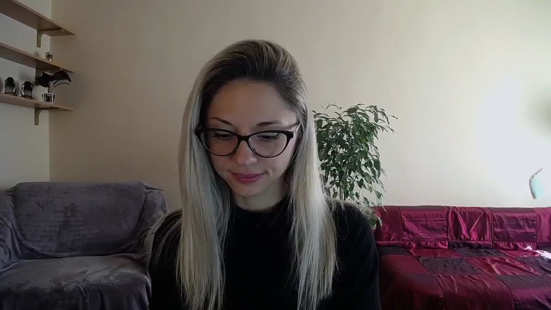 Gallery image thumbnail from Sunshine_alis's myfreecams stream on, 10/02/2024, 13:09 image 10 of 20