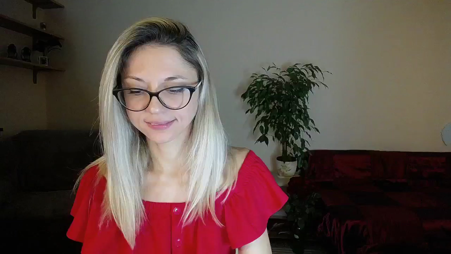 Gallery image thumbnail from Sunshine_alis's myfreecams stream on, 10/05/2024, 17:30 image 4 of 20