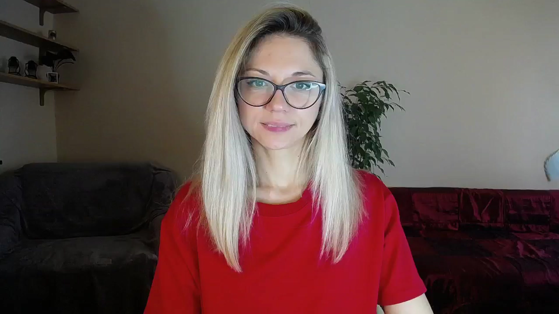 Gallery image thumbnail from Sunshine_alis's myfreecams stream on, 10/06/2024, 14:39 image 4 of 20