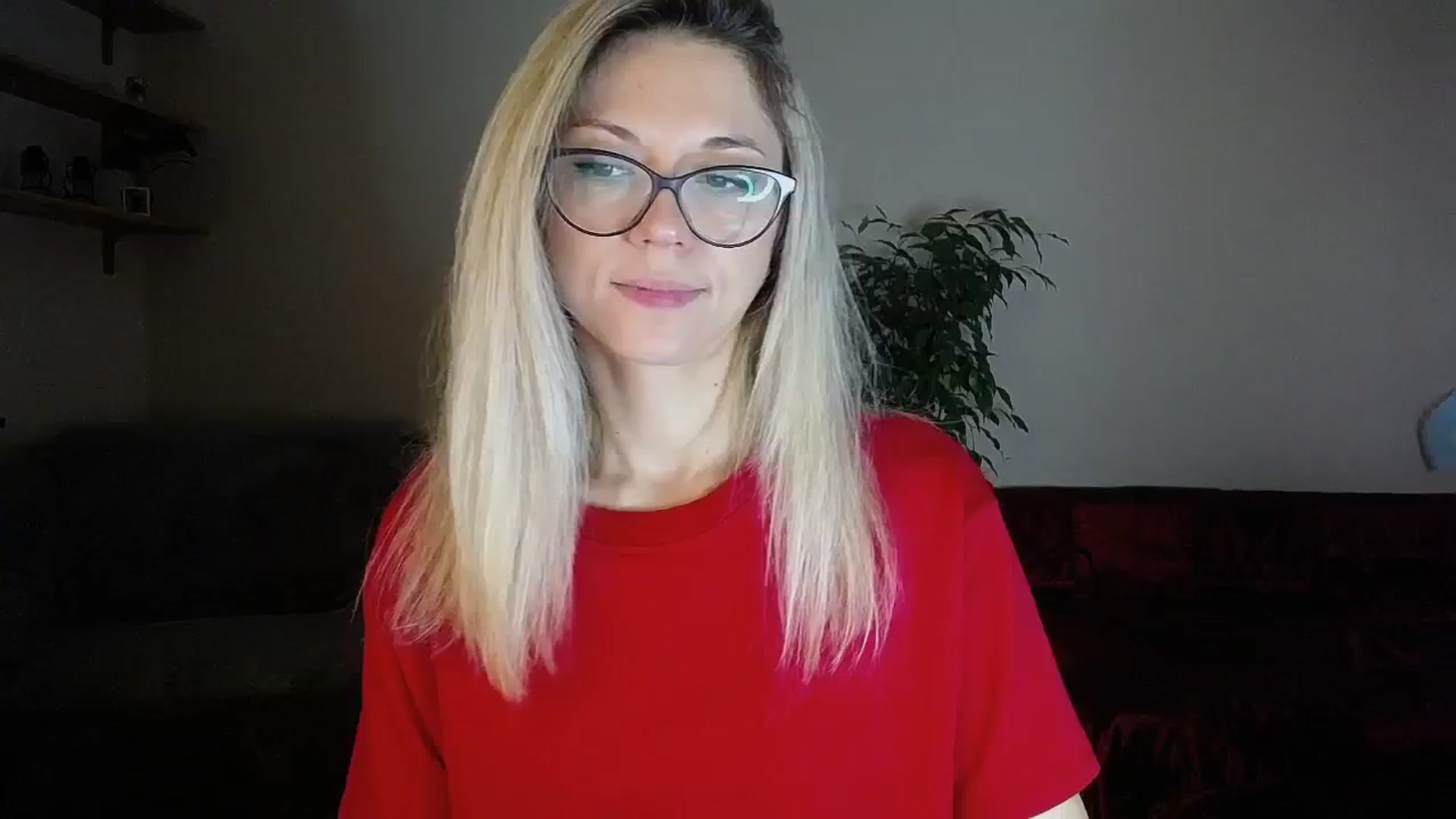 Gallery image thumbnail from Sunshine_alis's myfreecams stream on, 10/06/2024, 14:39 image 18 of 20