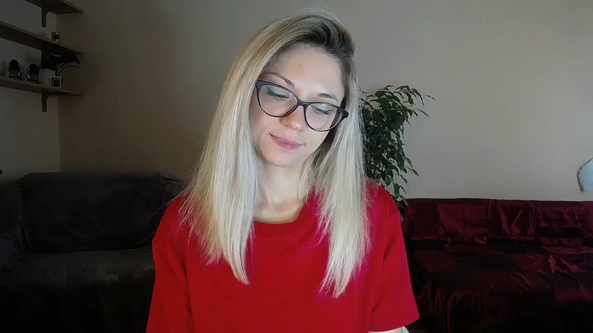 Gallery image thumbnail from Sunshine_alis's myfreecams stream on, 10/06/2024, 14:39 image 2 of 20