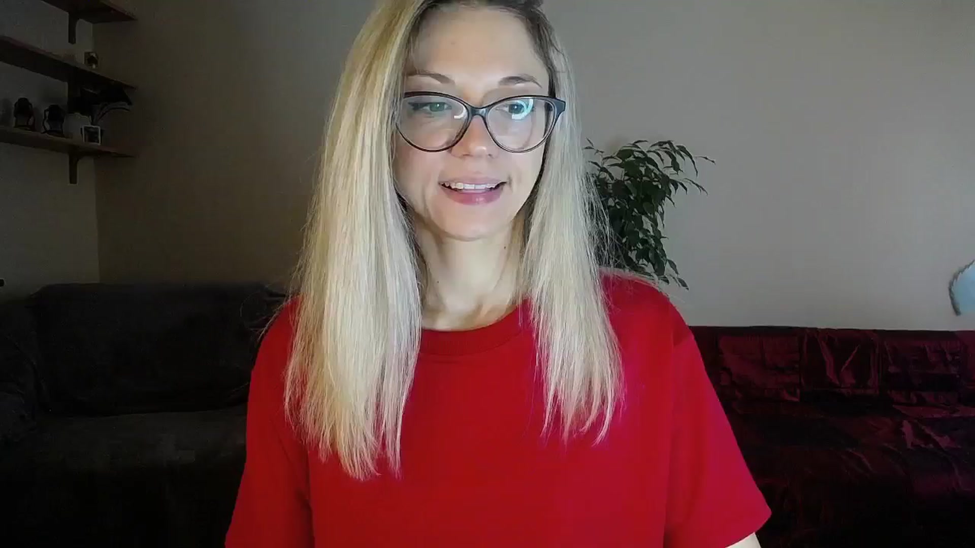 Gallery image thumbnail from Sunshine_alis's myfreecams stream on, 10/06/2024, 14:39 image 10 of 20