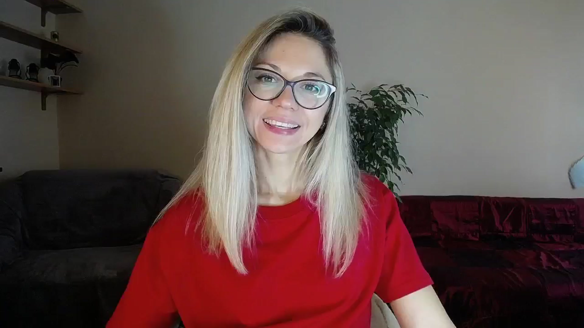 Gallery image thumbnail from Sunshine_alis's myfreecams stream on, 10/06/2024, 14:39 image 8 of 20